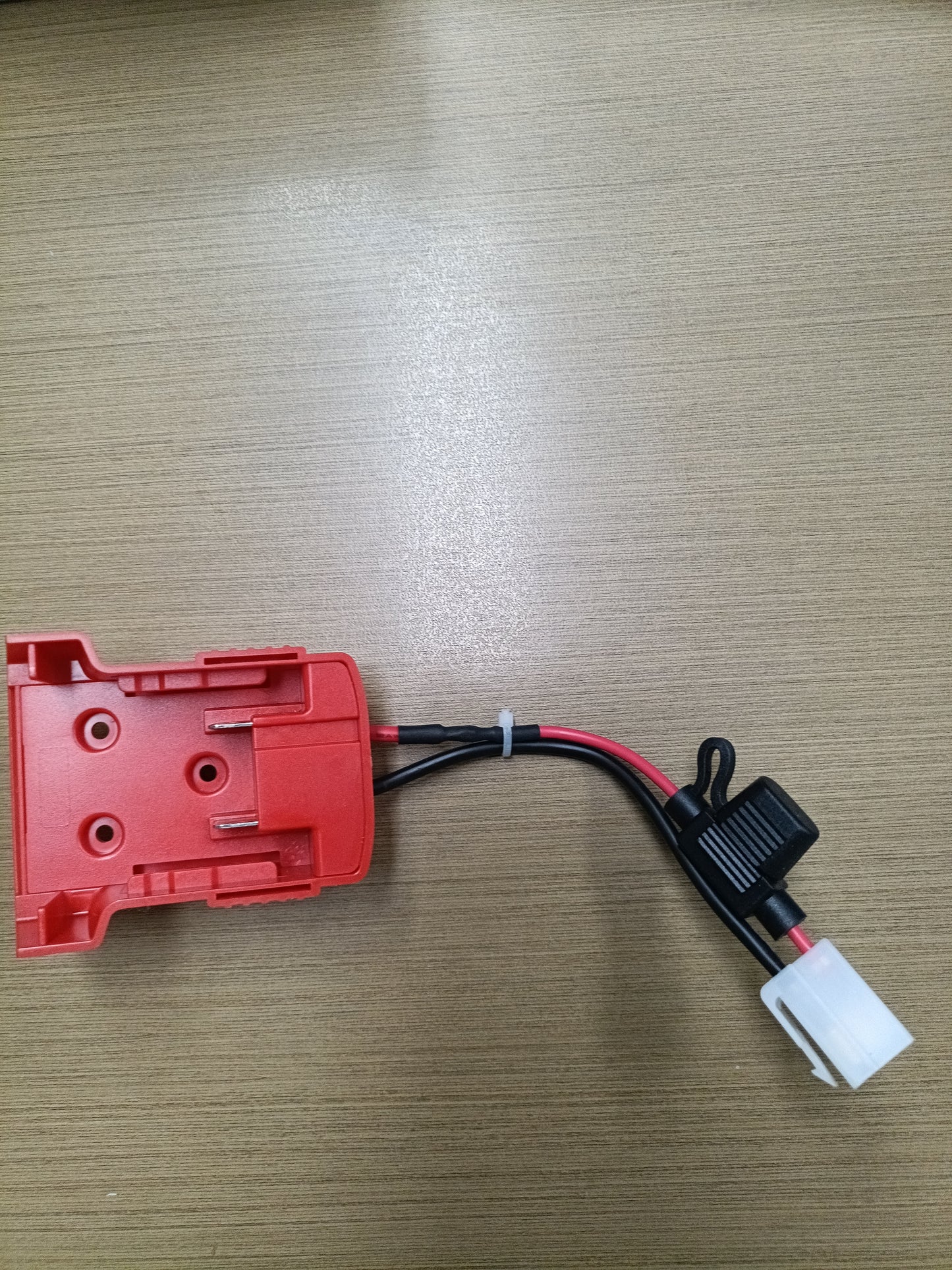 Milwaukee battery adaptor for Smart Sink 240L