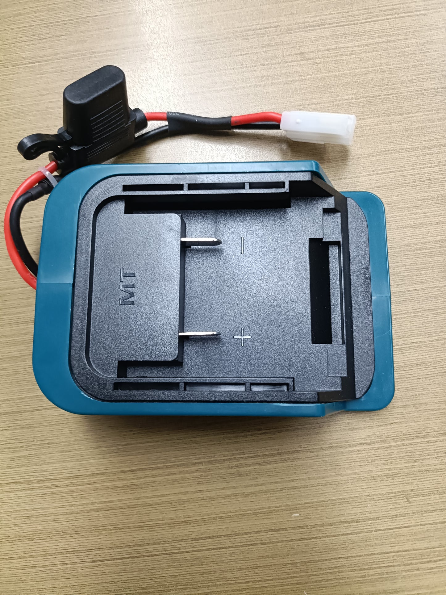 Makita battery adaptor for Smart Sink 240L